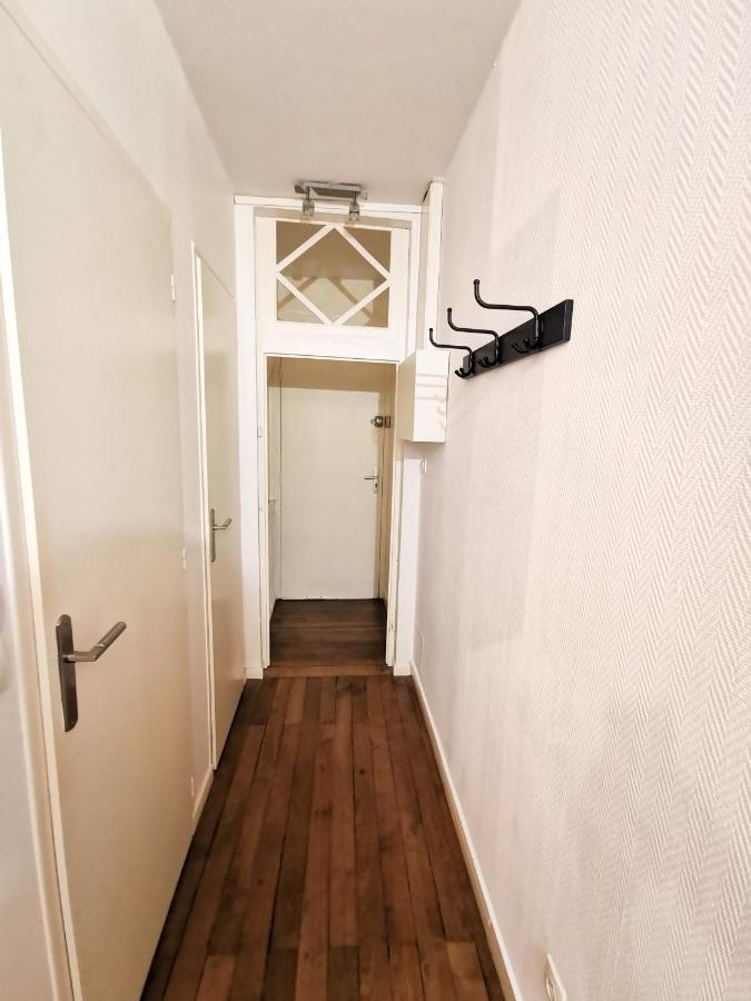 Loft Atypique Au Calme Avec Cour Privative Apartment Bourges Bagian luar foto